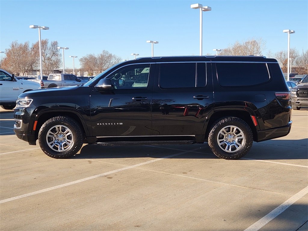Used 2024 Jeep Wagoneer 4WD image 4