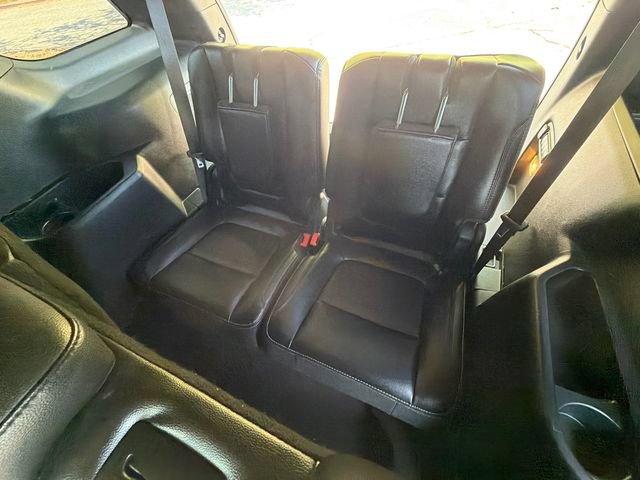 Used 2019 Ford Explorer Limited w/ Class III Trailer Tow Package FWD image 24