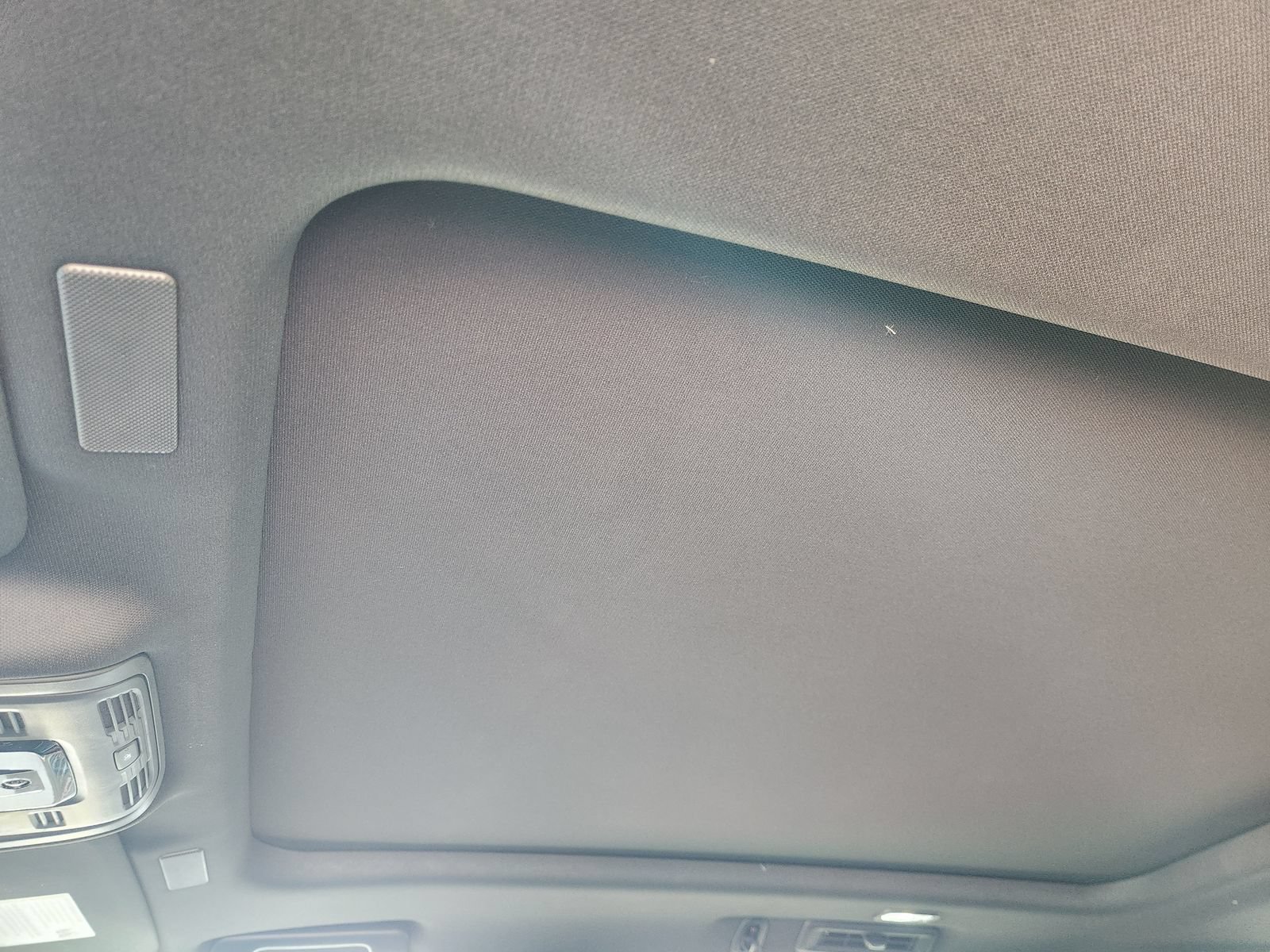 New 2026 GMC Yukon AT4 Ultimate w/ LPO, Floor Liner Package AWD/4WD image 29