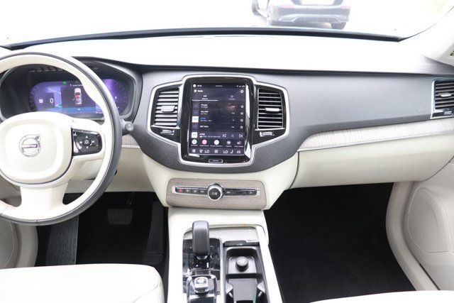Used 2023 Volvo XC90 B6 Plus w/ Protection Package Premier AWD/4WD image 15