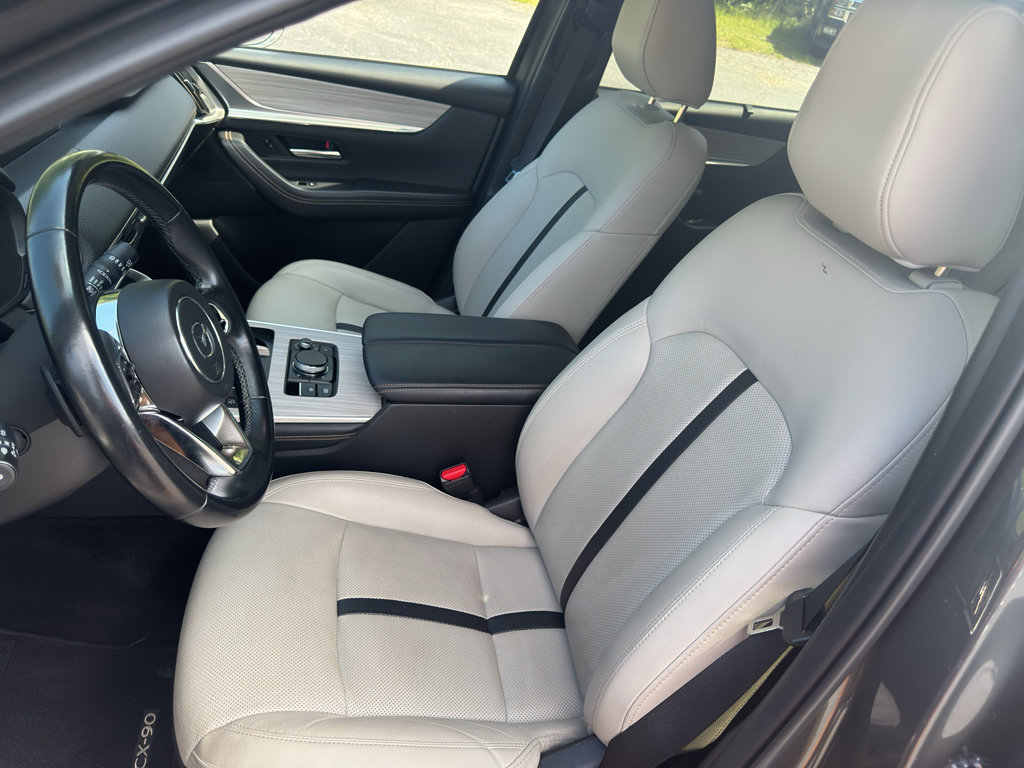 Used 2024 MAZDA CX-90 Plug-In Hybrid w/ Premium Pkg AWD/4WD image 9