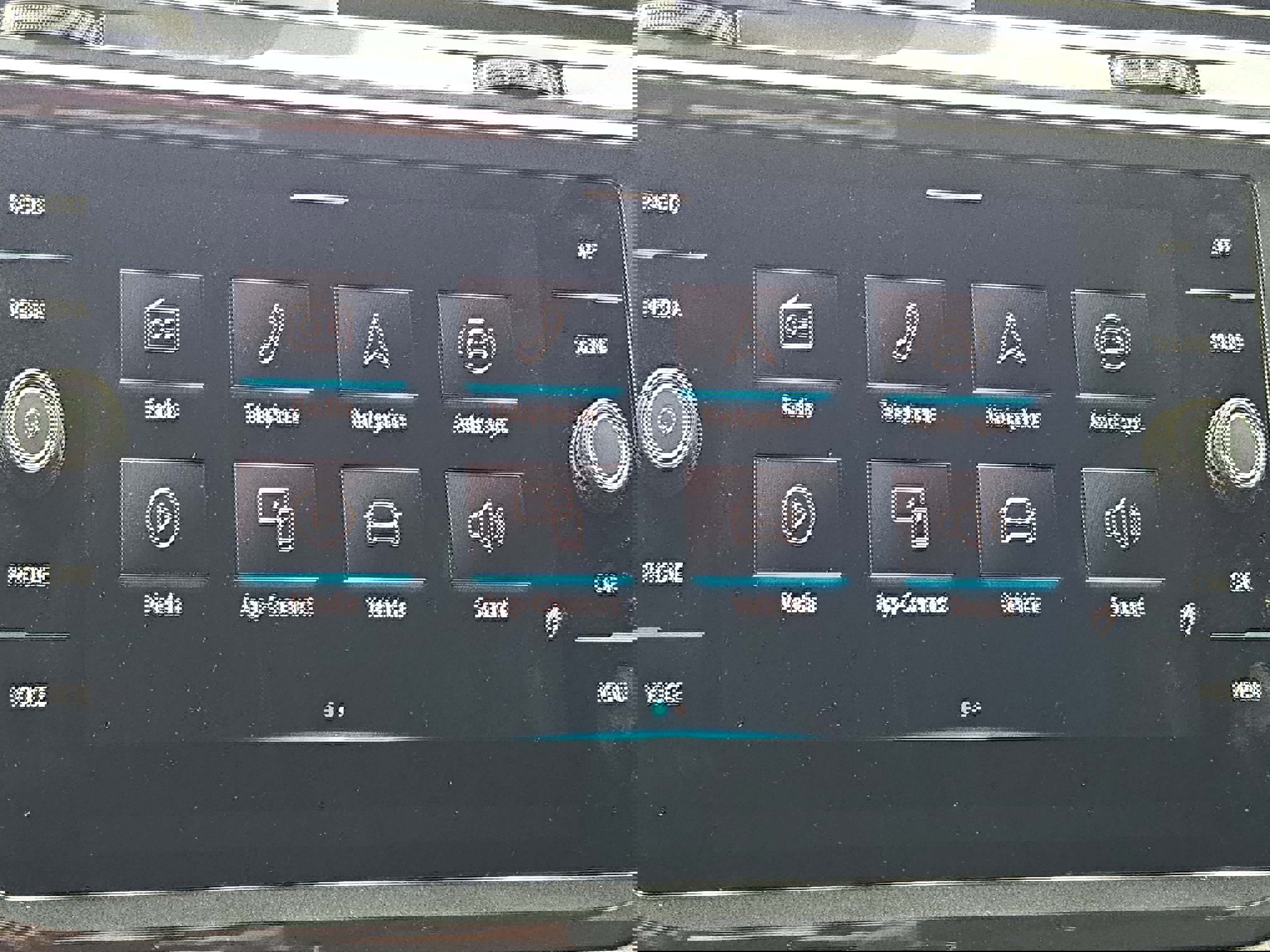 Certified 2022 Volkswagen Tiguan SE R-Line image 21