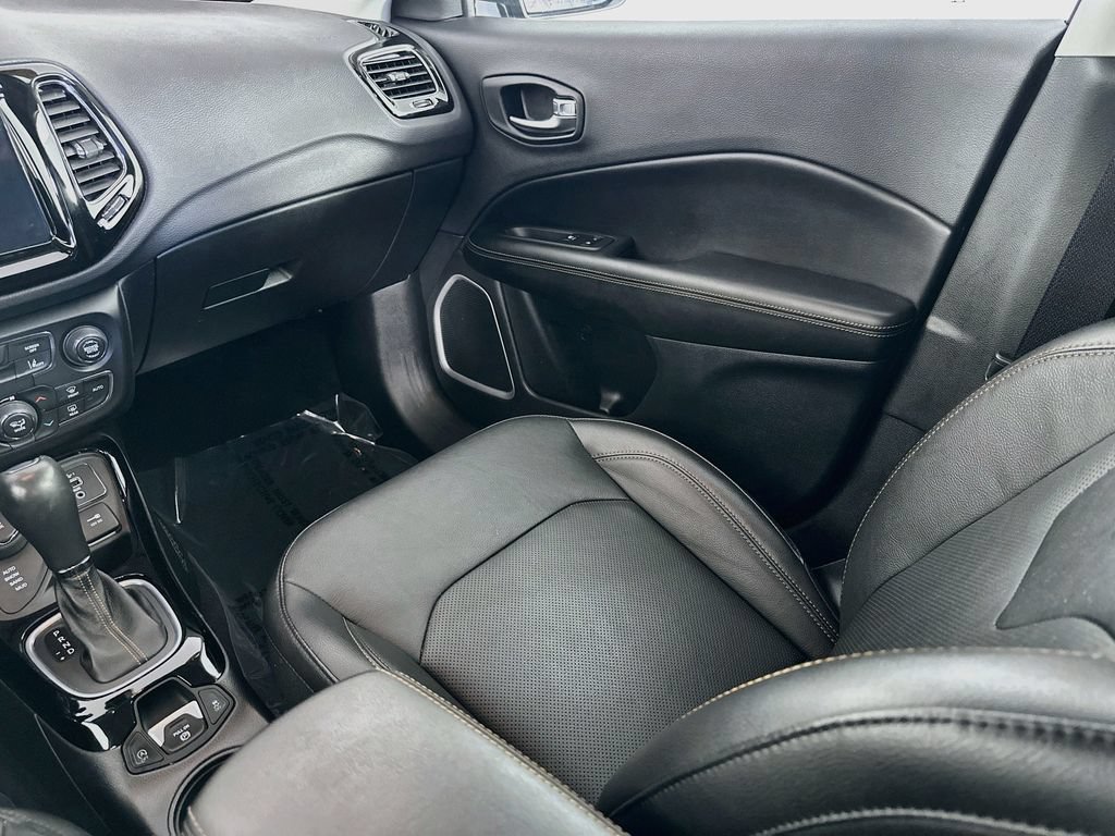 Certified 2021 Jeep Compass Limited AWD/4WD image 33