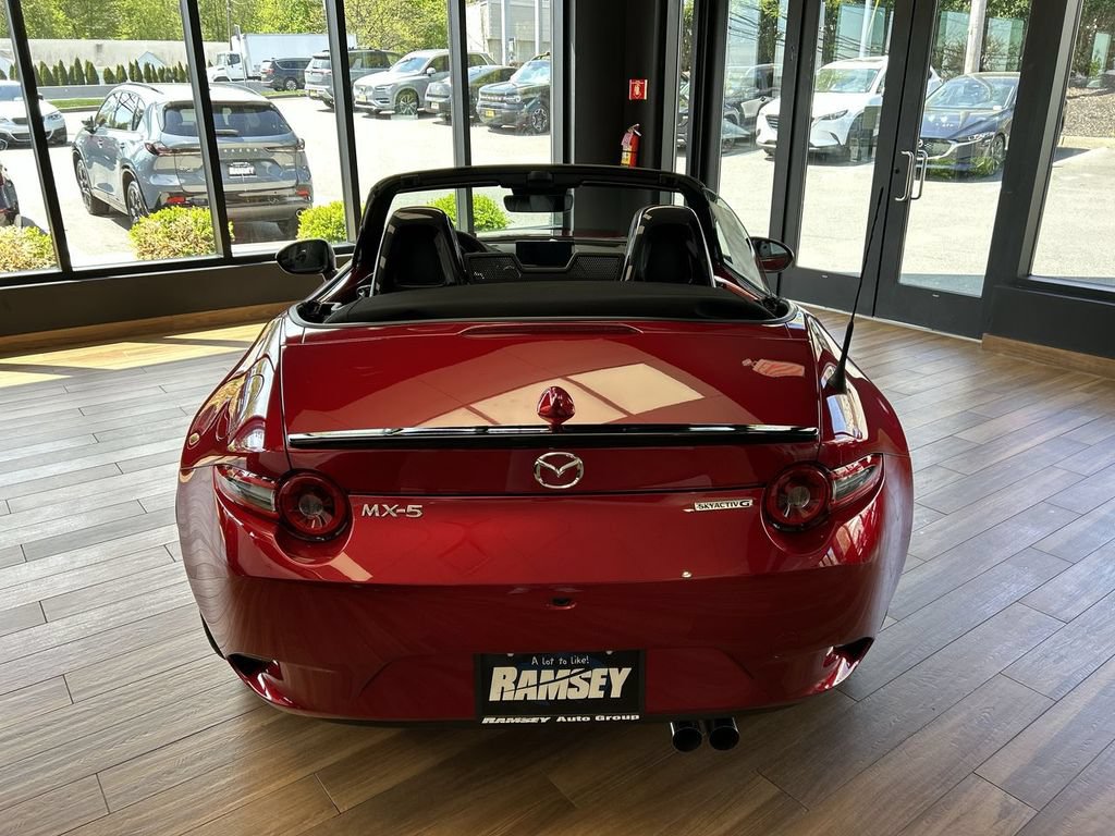 New 2026 MAZDA MX-5 Miata Grand Touring w/ Weather Package RWD image 7