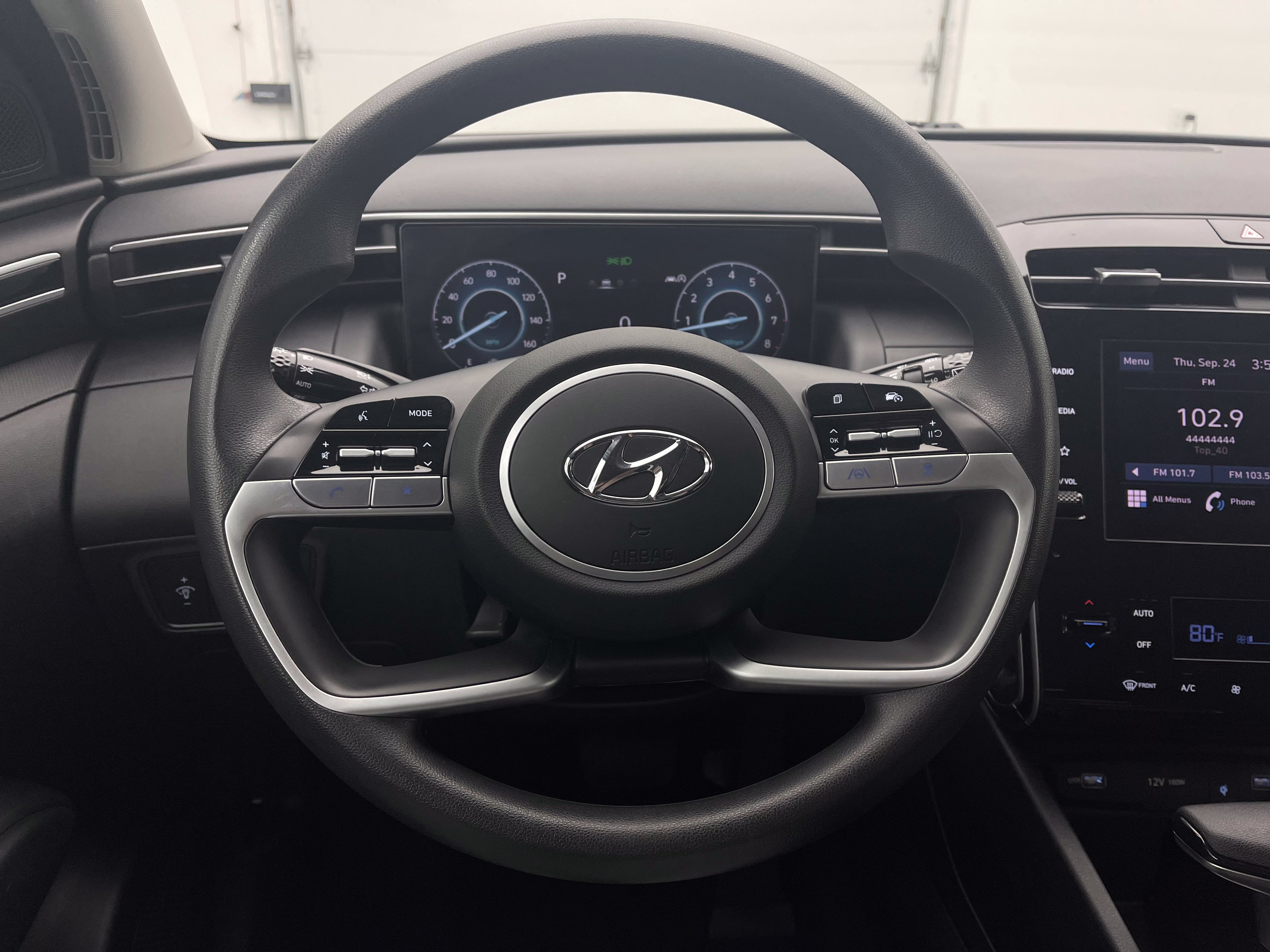 Used 2024 Hyundai Tucson SEL FWD image 19