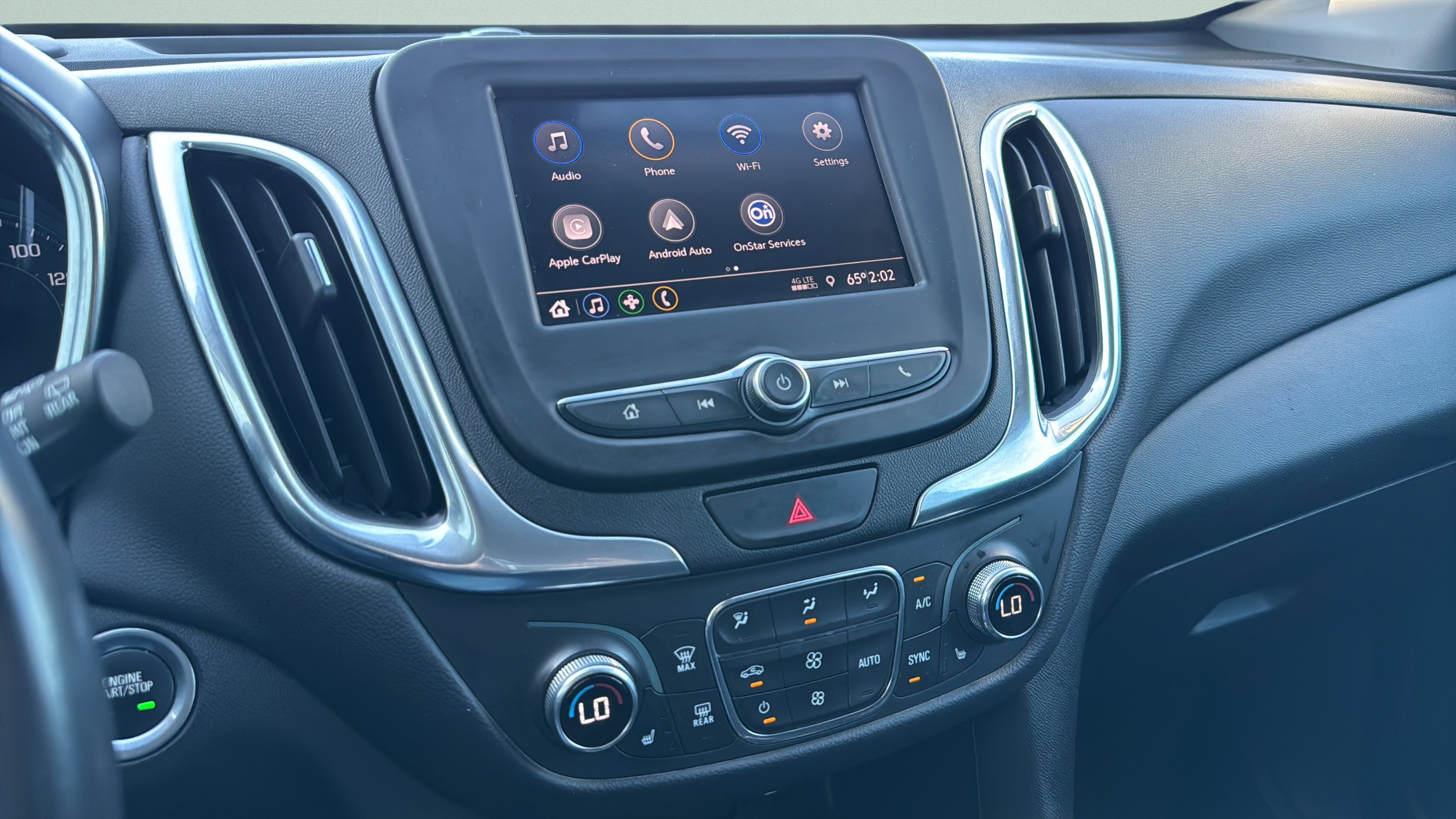 Used 2021 Chevrolet Equinox LT image 15