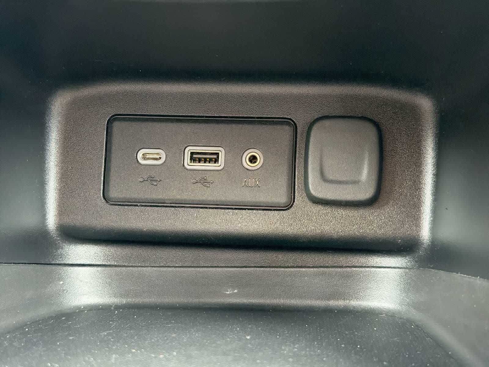 Used 2019 Chevrolet Equinox LT AWD/4WD image 24
