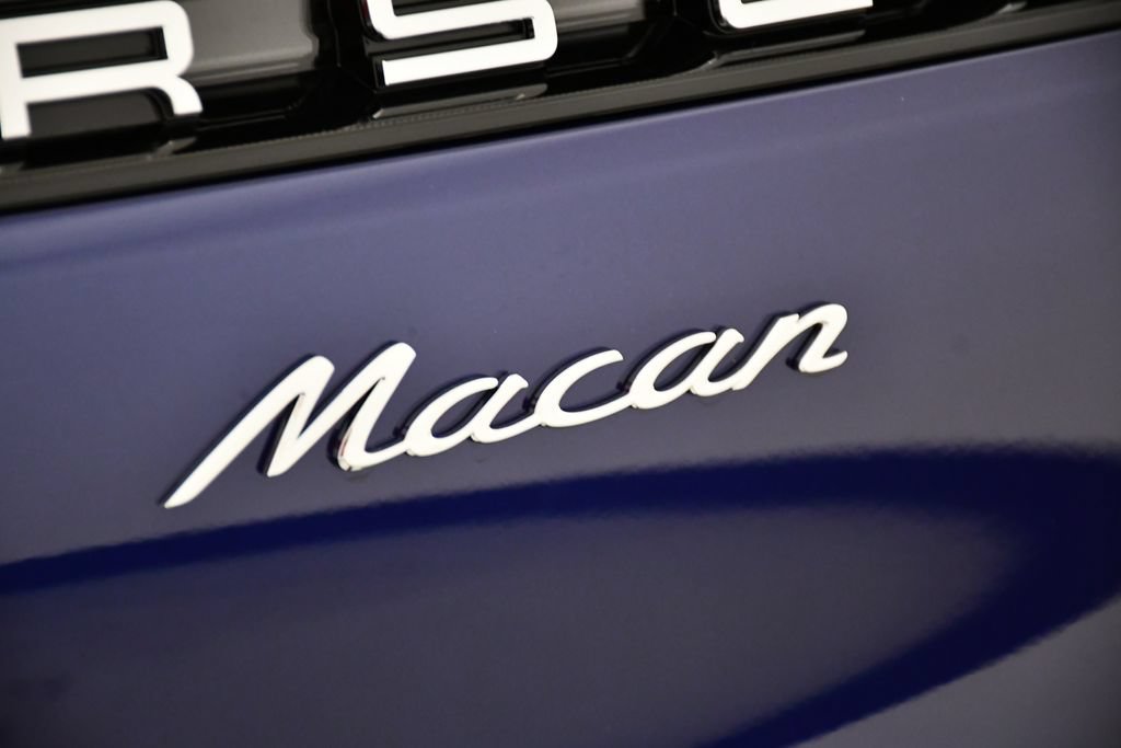 Certified 2026 Porsche Macan Turbo AWD/4WD image 11