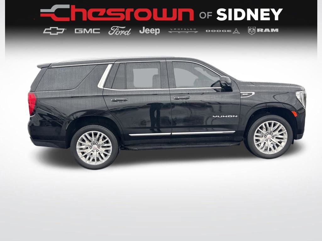 Used 2023 GMC Yukon SLT w/ SLT Luxury Package AWD/4WD image 6