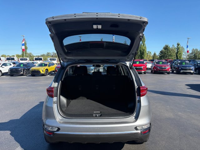 Used 2022 Kia Sportage LX w/ LX FWD Value Edition Package image 16