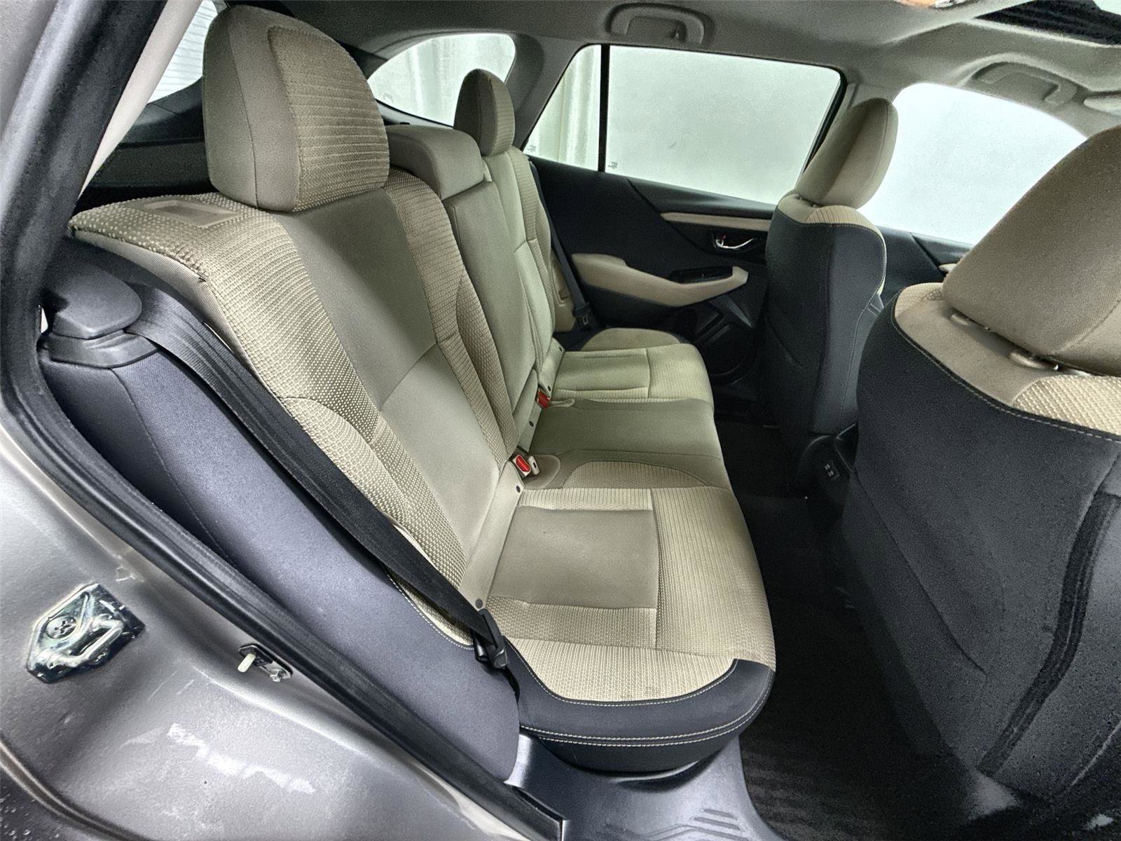 Used 2020 Subaru Outback Premium AWD/4WD image 32