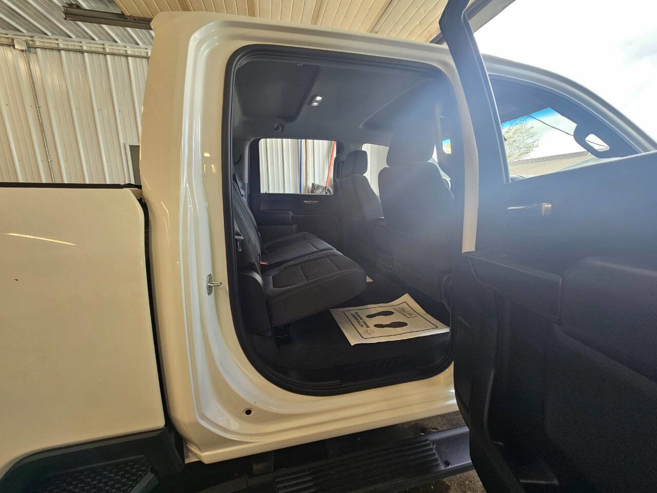 Used 2022 Chevrolet Silverado 2500 LT w/ Convenience Package image 17