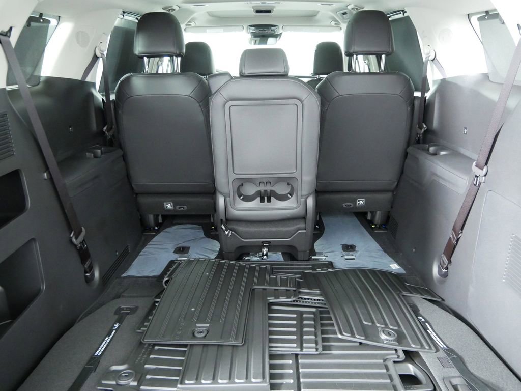 New 2026 Kia Carnival SX image 18