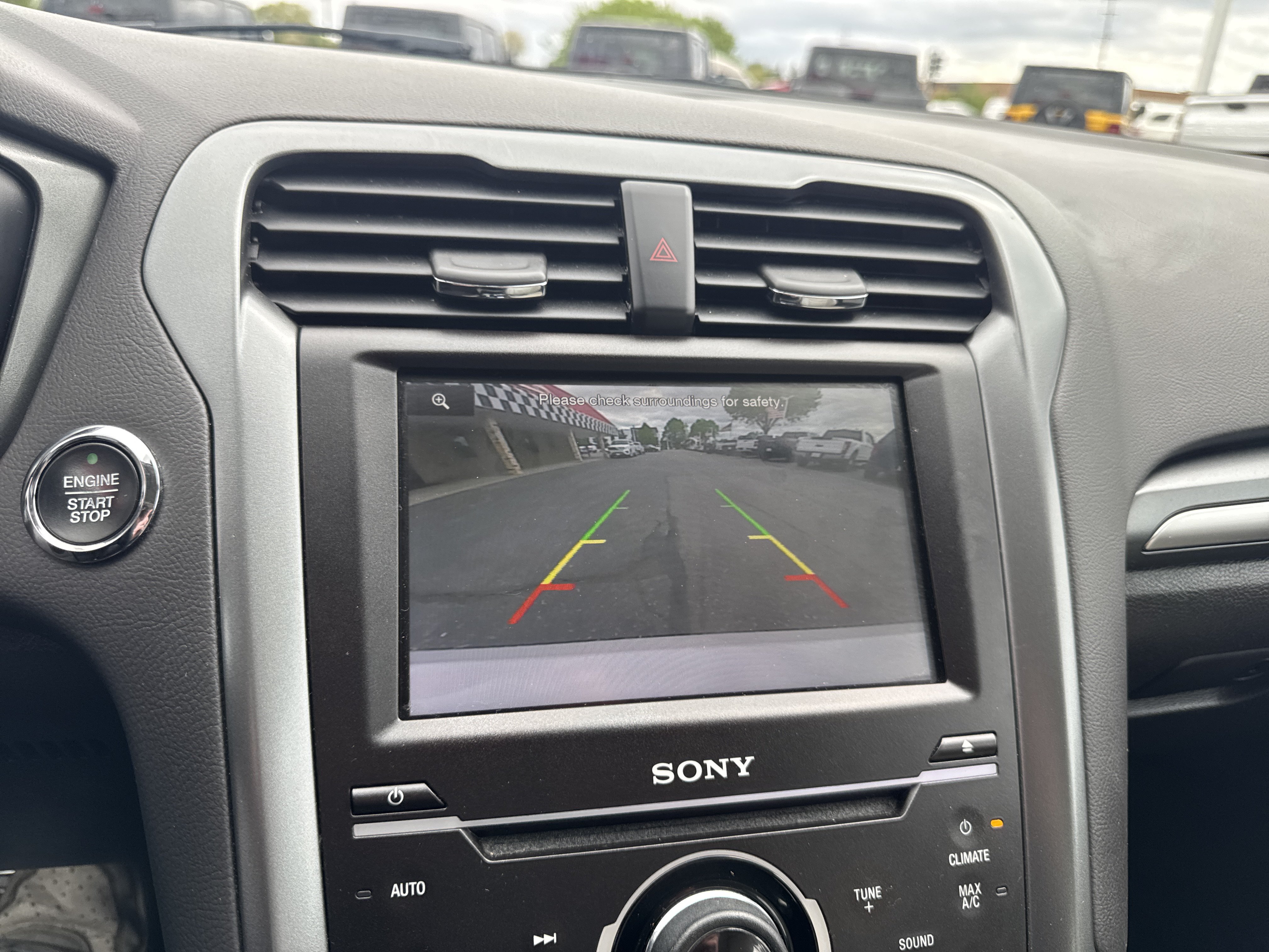 Used 2015 Ford Fusion Titanium FWD image 24