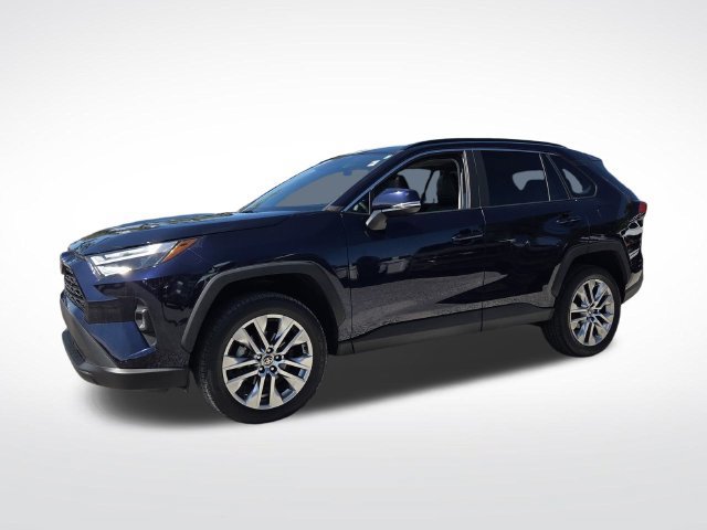 Used 2023 Toyota RAV4 XLE Premium FWD image 5
