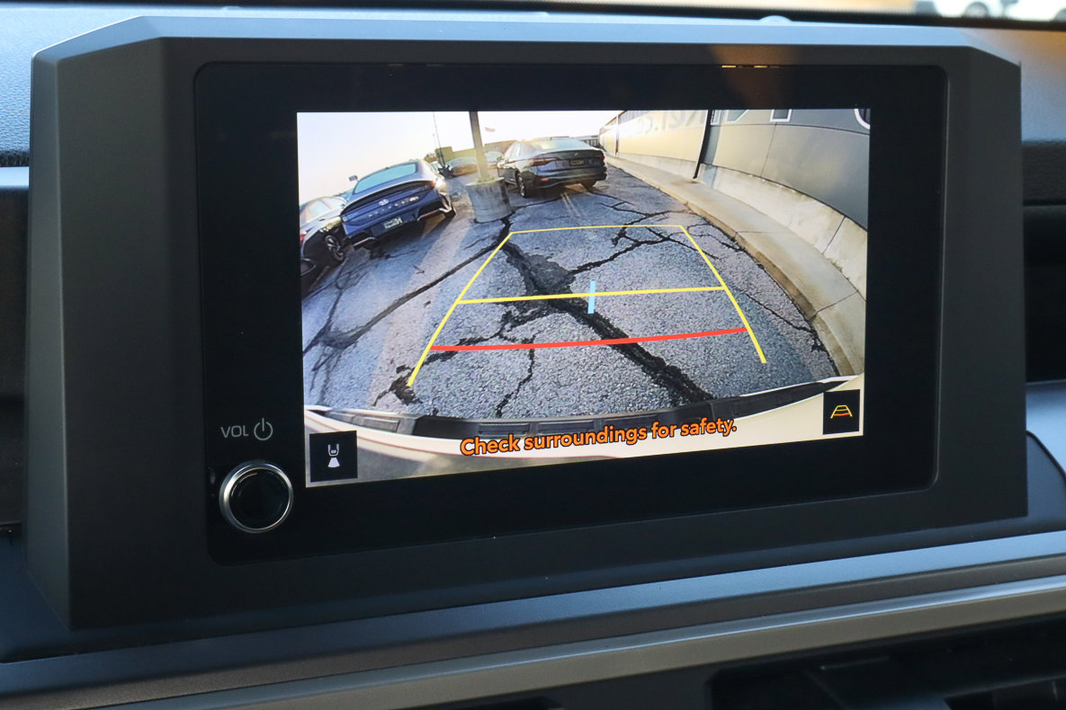 Used 2025 Toyota Tacoma TRD Off-Road image 12