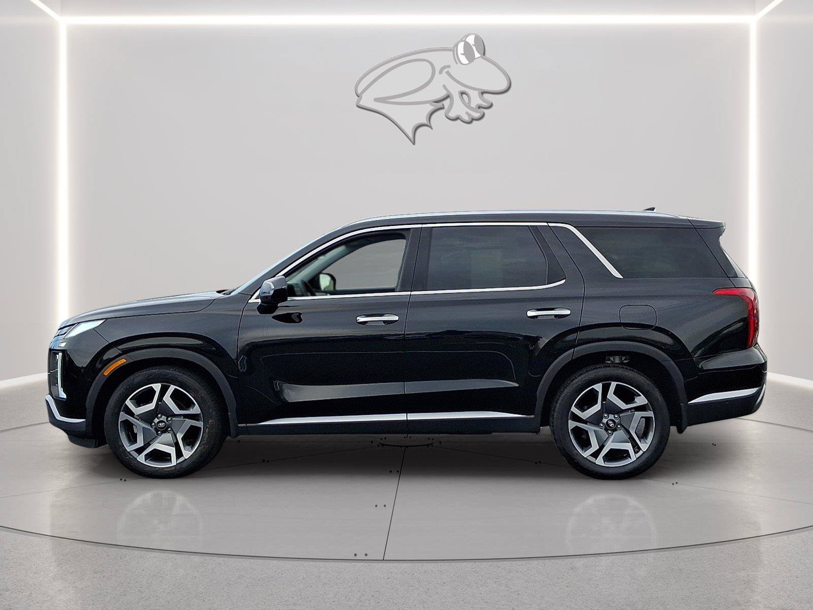 Used 2025 Hyundai Palisade SEL AWD/4WD image 2