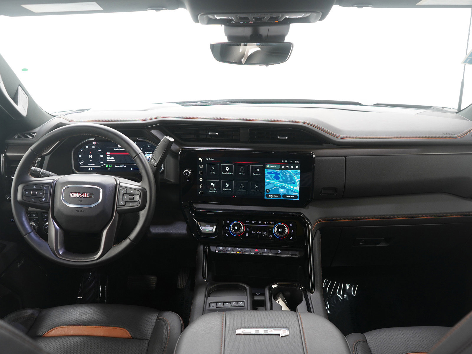 Used 2025 GMC Sierra 2500 AT4 w/ AT4 Premium Plus Package image 16