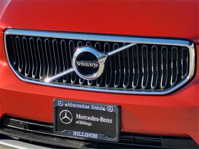 Used 2019 Volvo XC40 T5 Momentum image 38