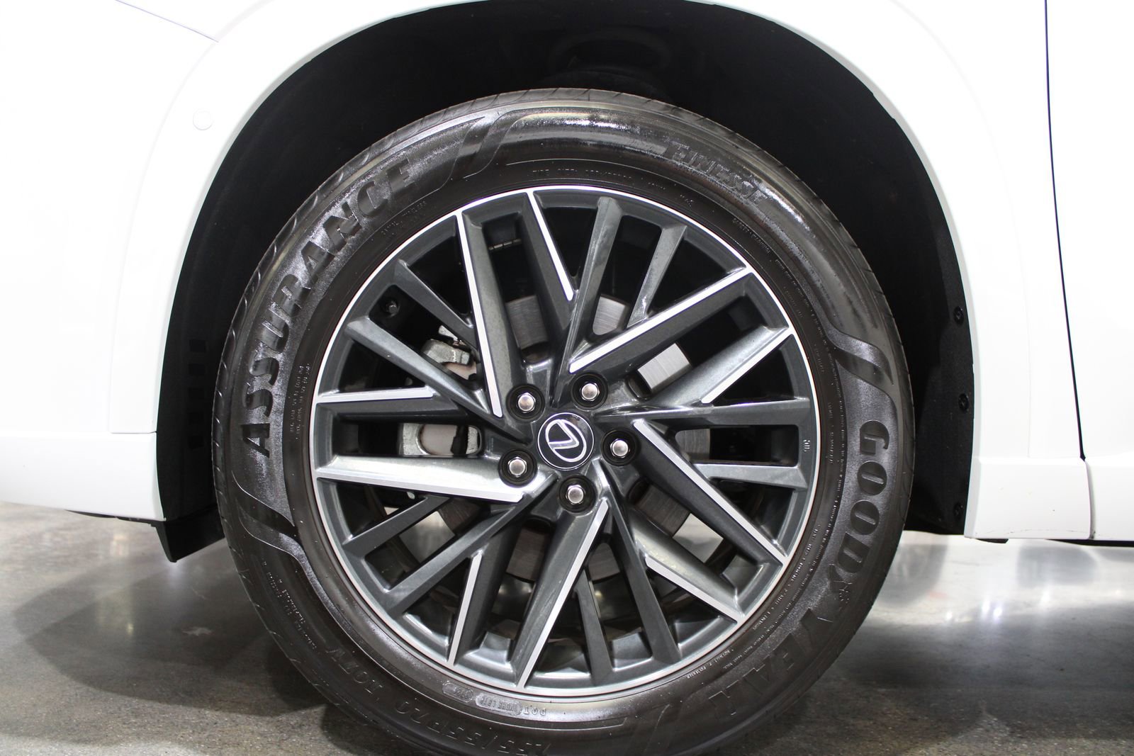 Used 2024 Lexus TX 350 AWD w/ Captains Chair Package image 10