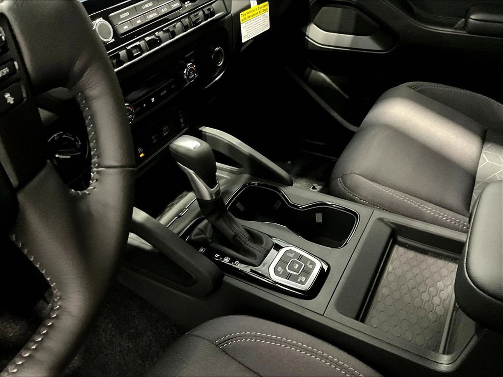 New 2026 Nissan Frontier SV w/ SV Convenience Package image 8