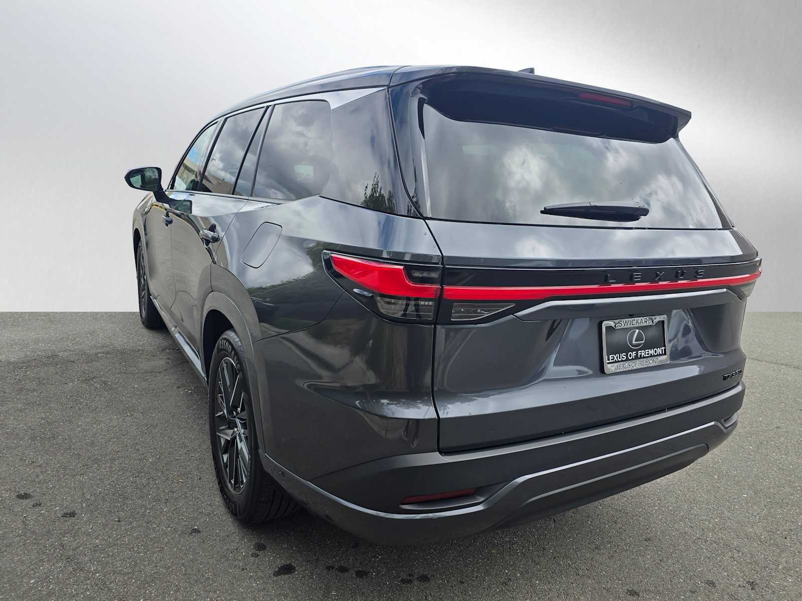 Certified 2025 Lexus TX 350 FWD w/ Technology Package image 6
