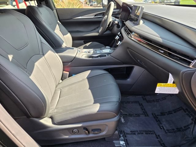 Certified 2026 INFINITI QX60 Pure w/ Cargo Package AWD/4WD image 18