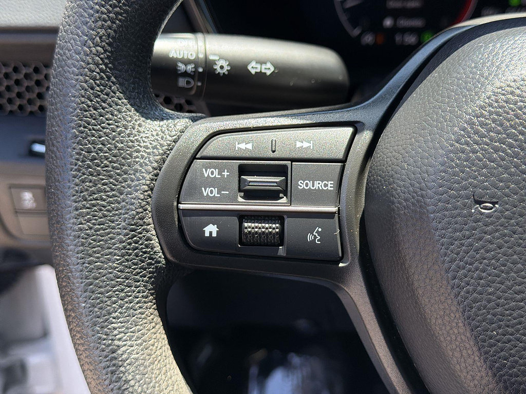 Used 2025 Honda CR-V EX image 34