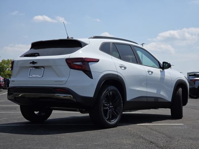 New 2026 Chevrolet Trax ACTIV w/ Sunroof Package FWD image 16