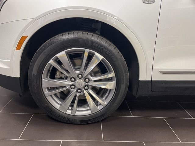 Certified 2025 Cadillac XT5 Premium Luxury image 17