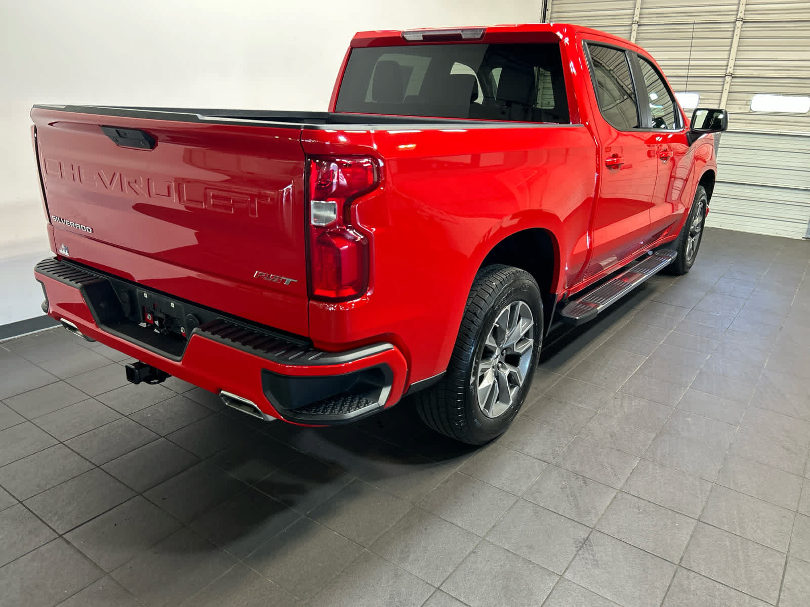 Used 2022 Chevrolet Silverado 1500 RST AWD/4WD image 3