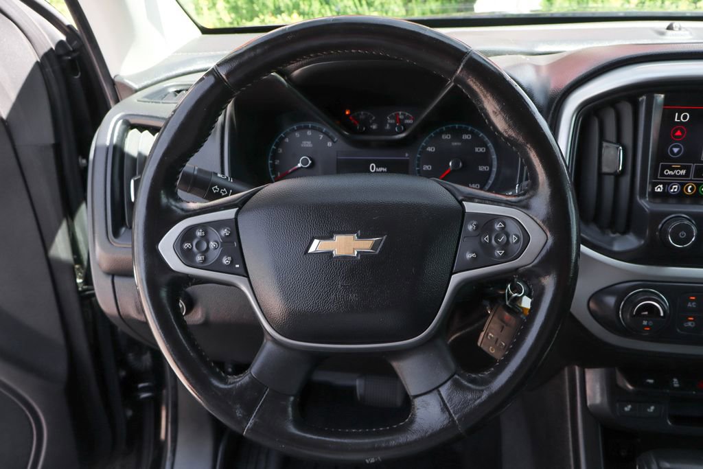 Used 2020 Chevrolet Colorado LT w/ Colorado RST Special Edition RWD image 24