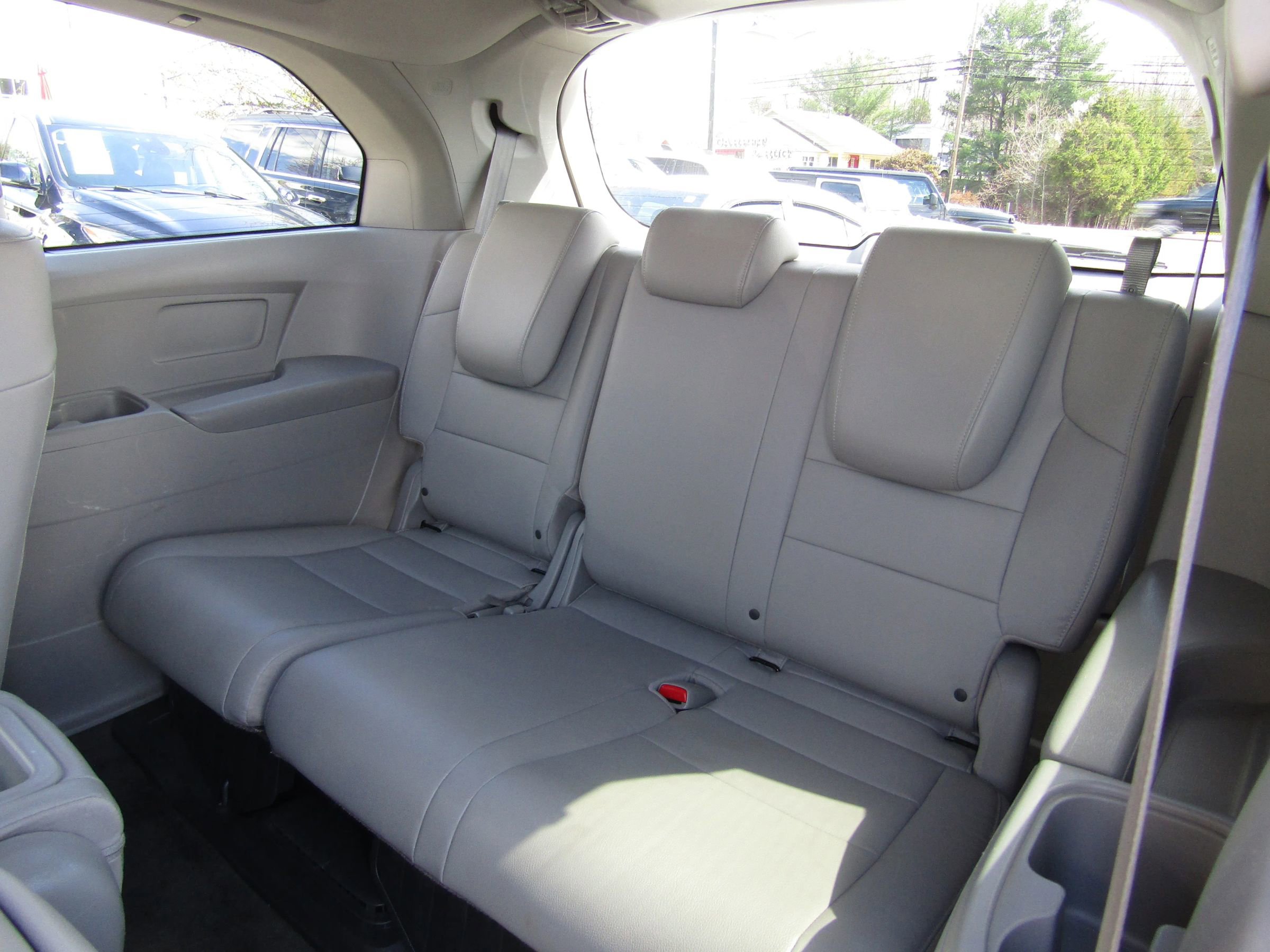 Used 2013 Honda Odyssey EX-L image 18