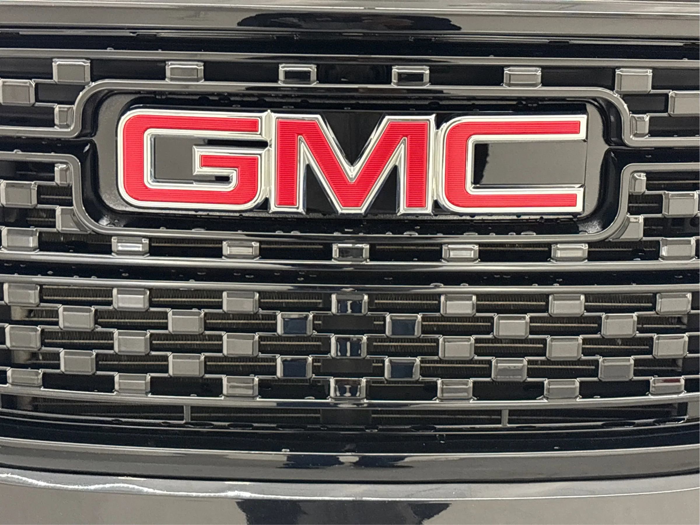 Used 2018 GMC Acadia SLT image 35