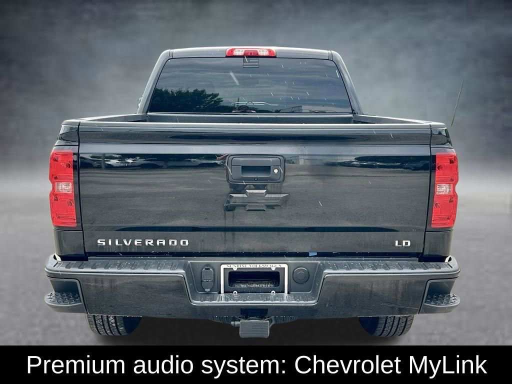 Used 2019 Chevrolet Silverado 1500 Custom w/ Custom Convenience Package AWD/4WD image 6