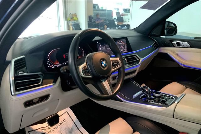 Used 2020 BMW X7 xDrive40i w/ M Sport Package AWD/4WD image 7
