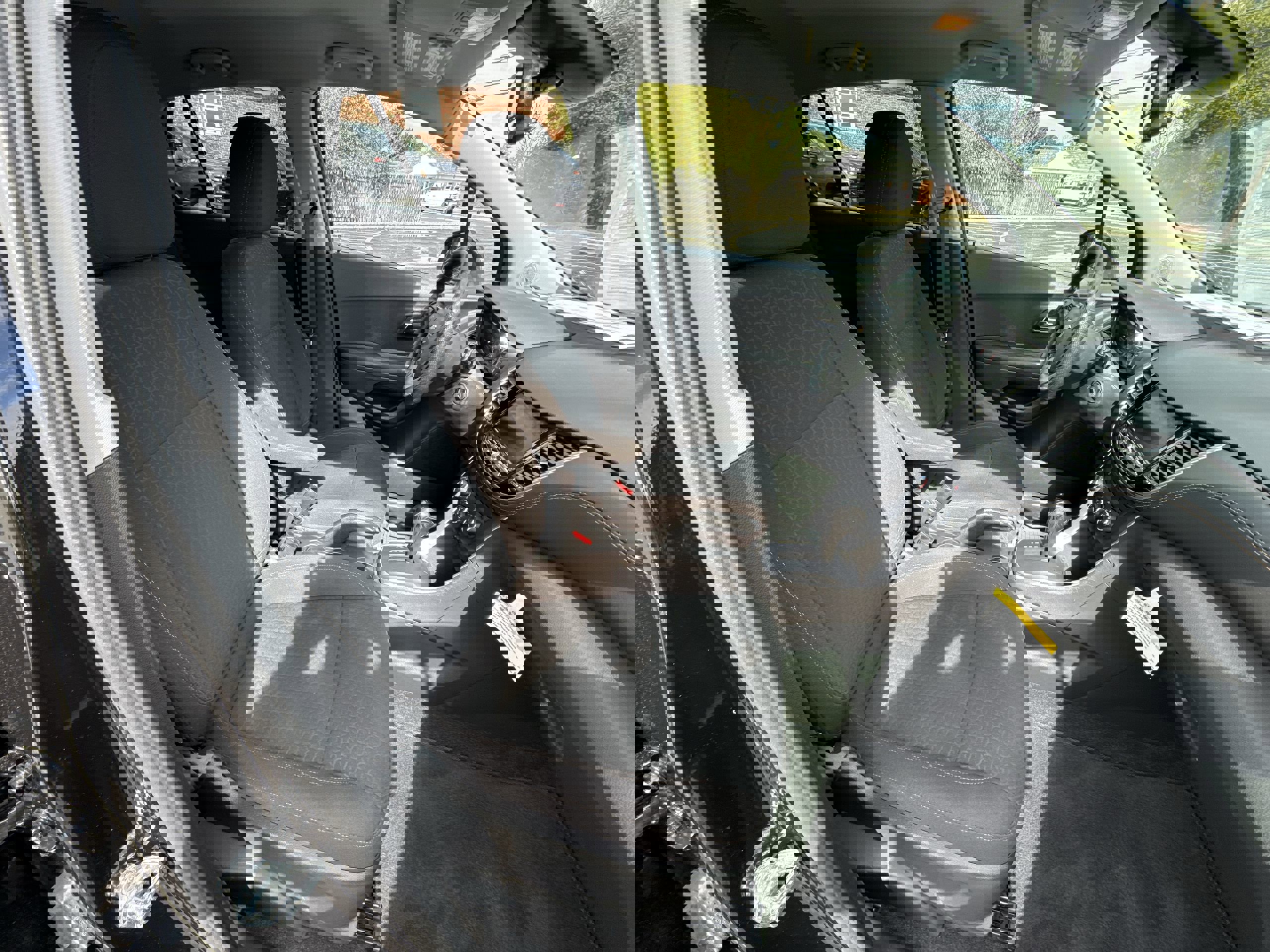 Used 2022 Chevrolet Trax LS w/ Tint and Cruise Package image 29