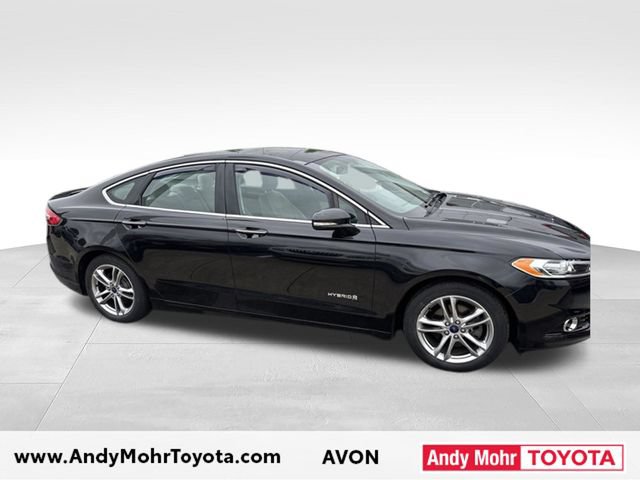 Used 2015 Ford Fusion Titanium FWD image 2