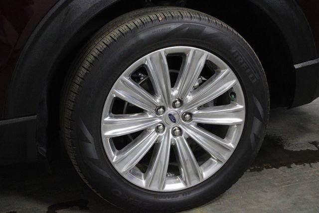 Used 2022 Ford Explorer Limited w/ Equipment Group 301A image 42