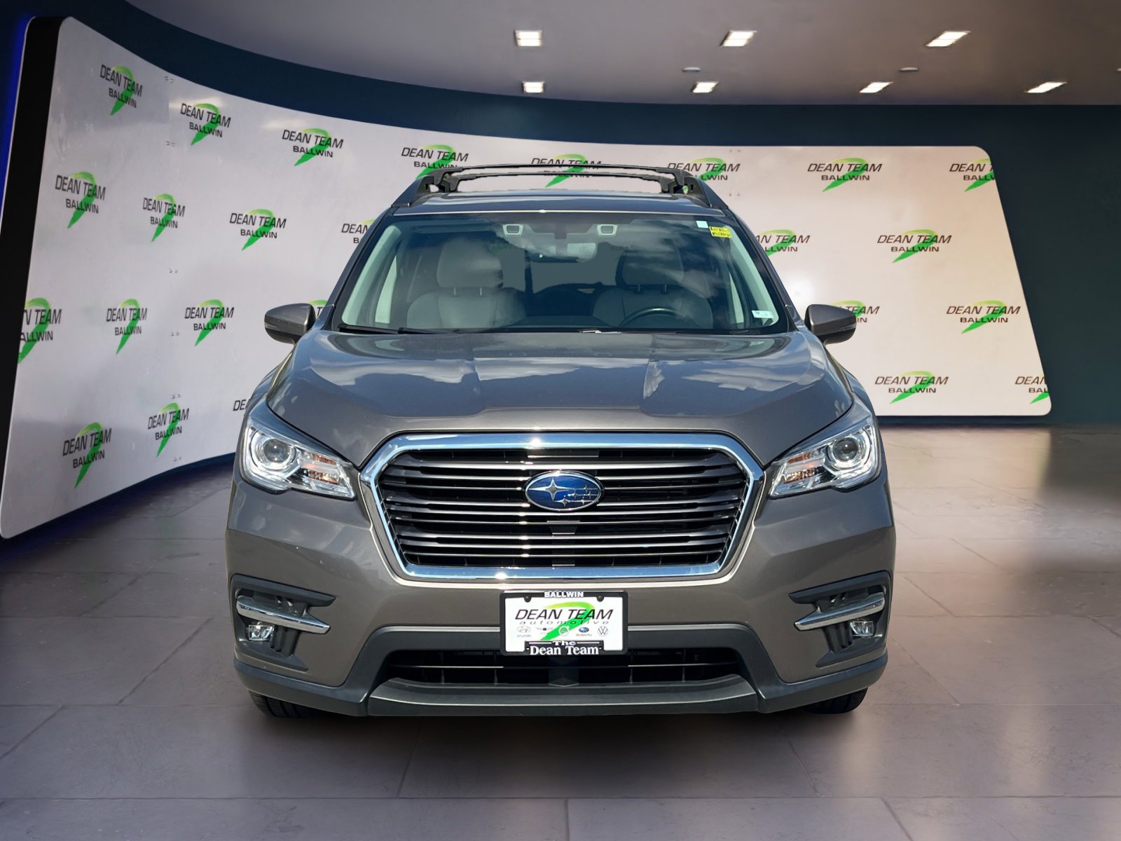 Used 2022 Subaru Ascent Limited w/ Technology Package image 2