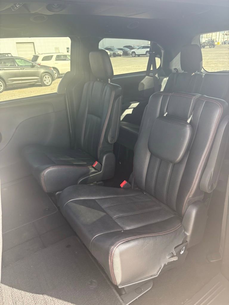 Used 2019 Dodge Grand Caravan GT image 6