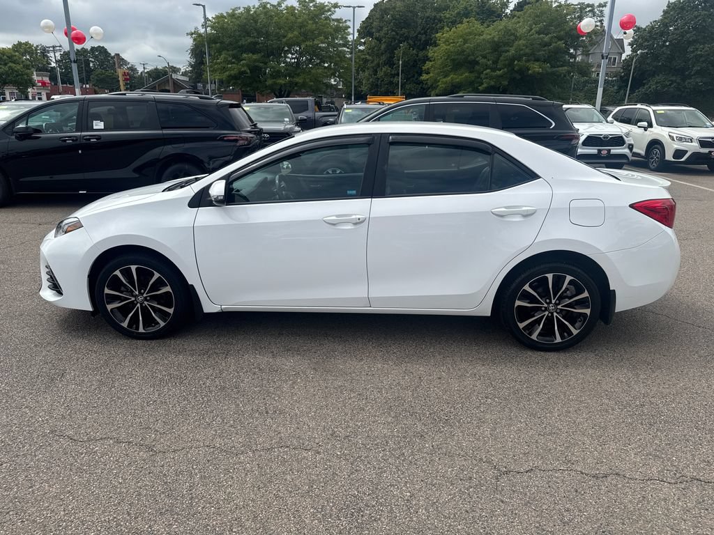 Used 2019 Toyota Corolla SE w/ Carpet Mat Package (TMS) FWD image 4