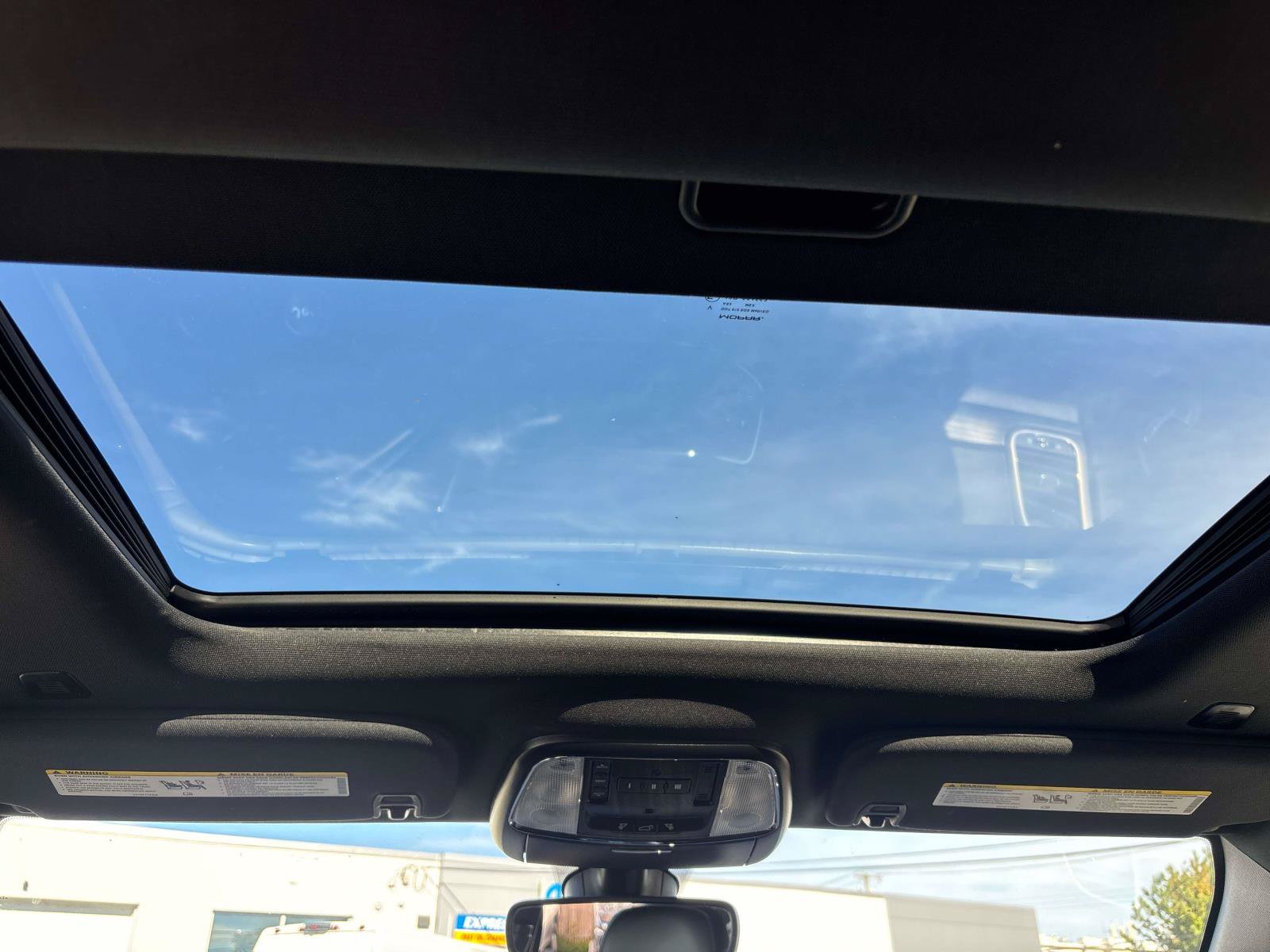 Certified 2019 Jeep Grand Cherokee Altitude AWD/4WD image 12