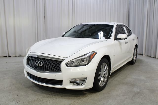 Used 2015 INFINITI Q70 3.7 image 37
