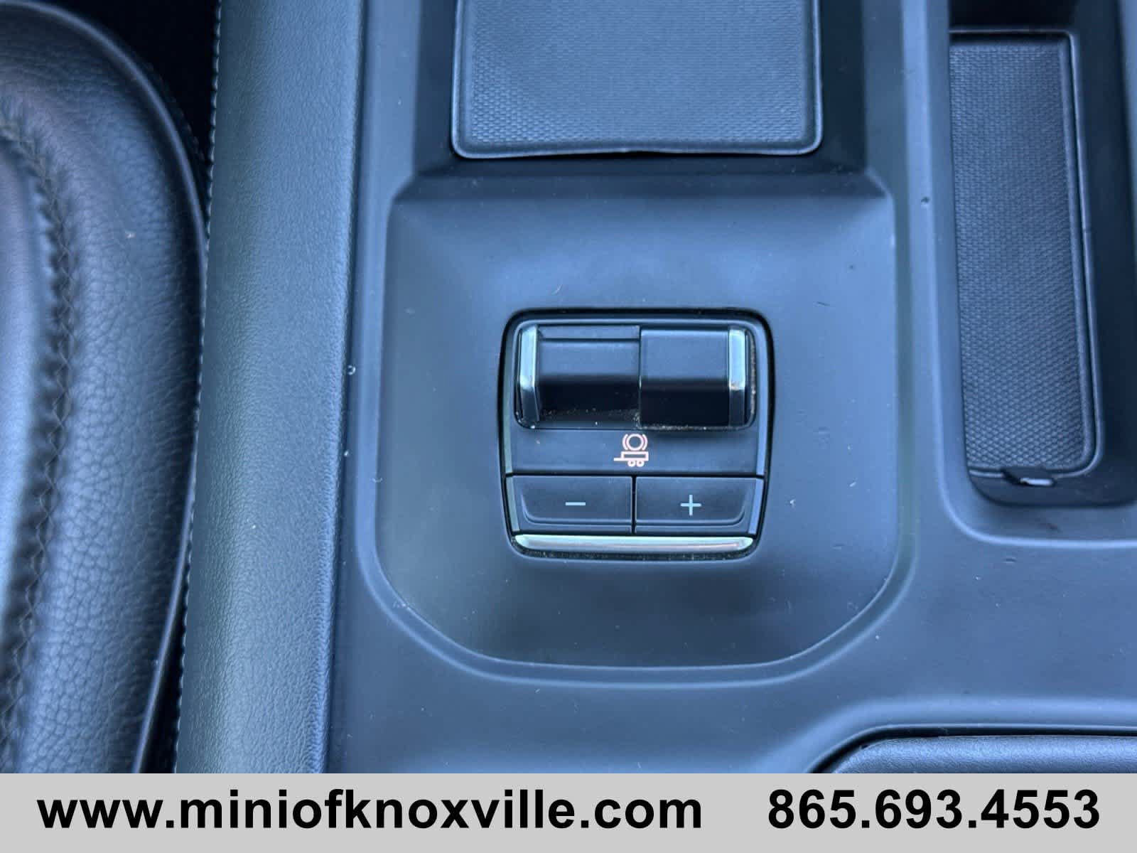 Used 2024 GMC Sierra 3500 Denali w/ Denali Reserve Package AWD/4WD image 30