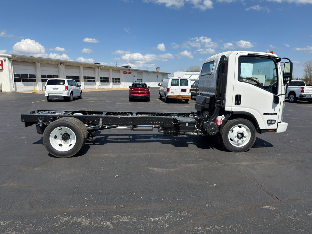 New 2026 Isuzu NPR RWD image 6