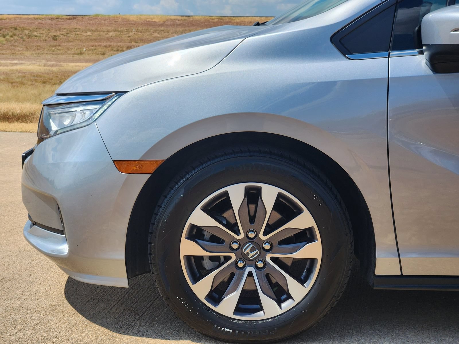 Certified 2023 Honda Odyssey EX-L image 13