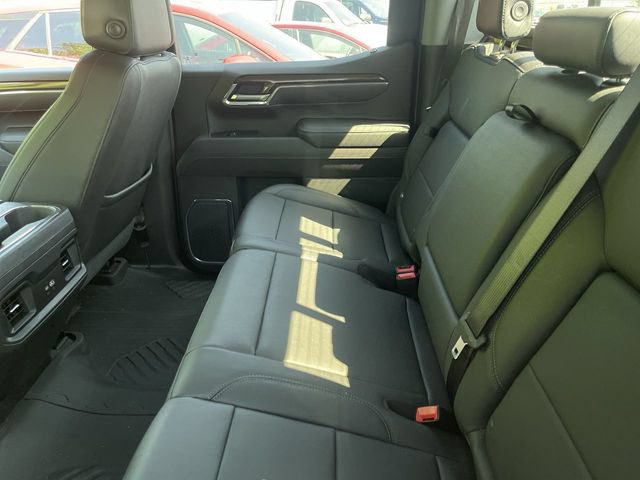 Certified 2025 Chevrolet Silverado 1500 LT Trail Boss w/ LT Trail Boss Premium Package AWD/4WD image 5