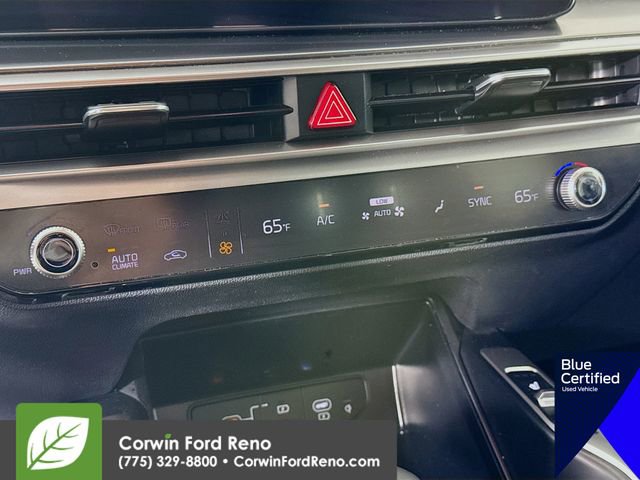 Used 2025 Kia Sorento S image 20