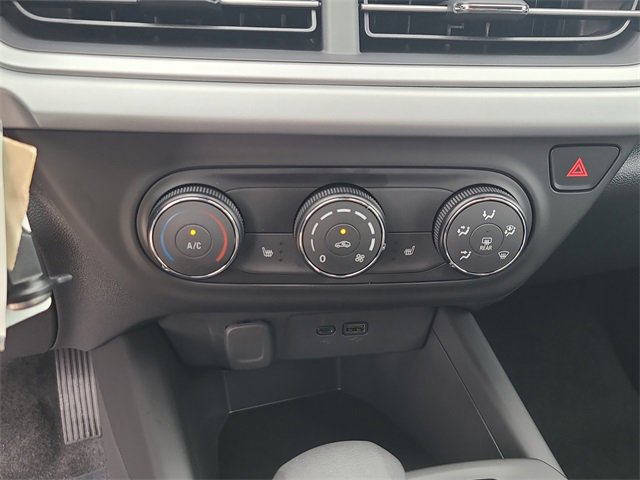 New 2026 Chevrolet Trax LS w/ LS Convenience Package image 32